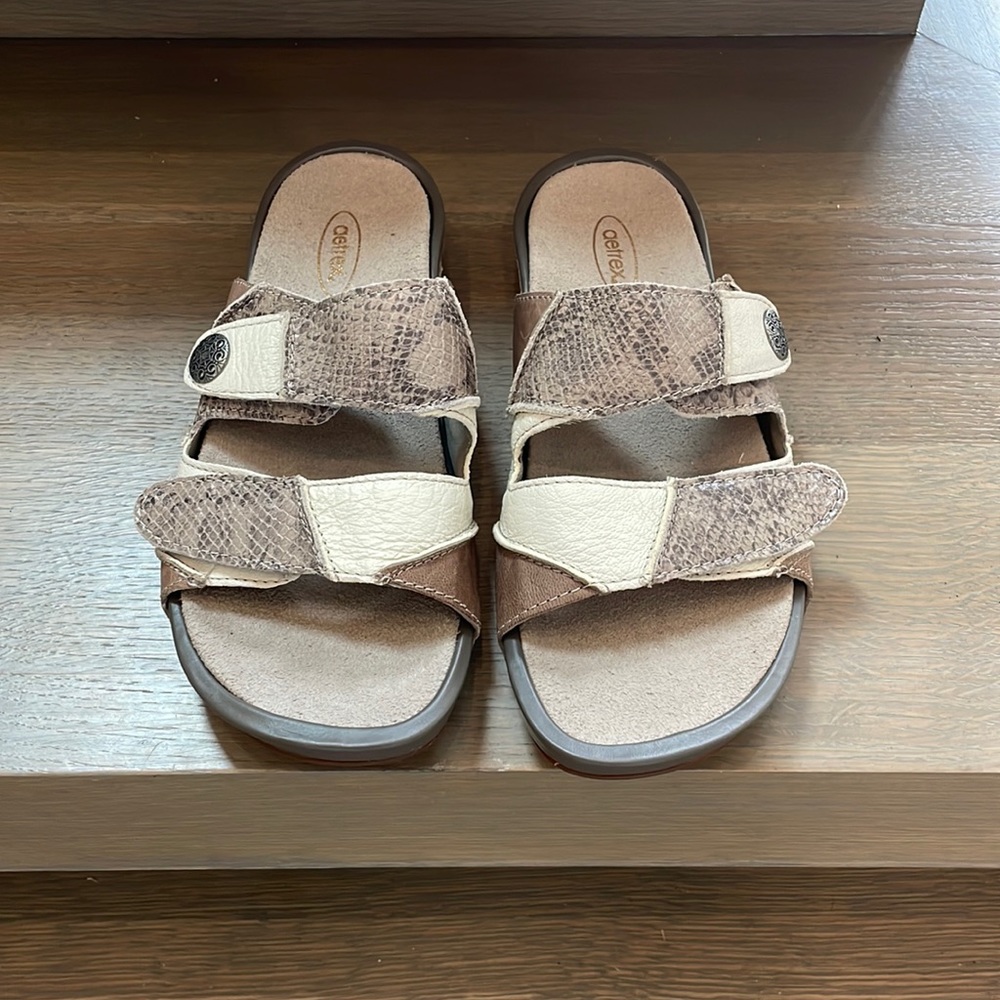 Aetrex Rebecca Leather Slide in Taupe
